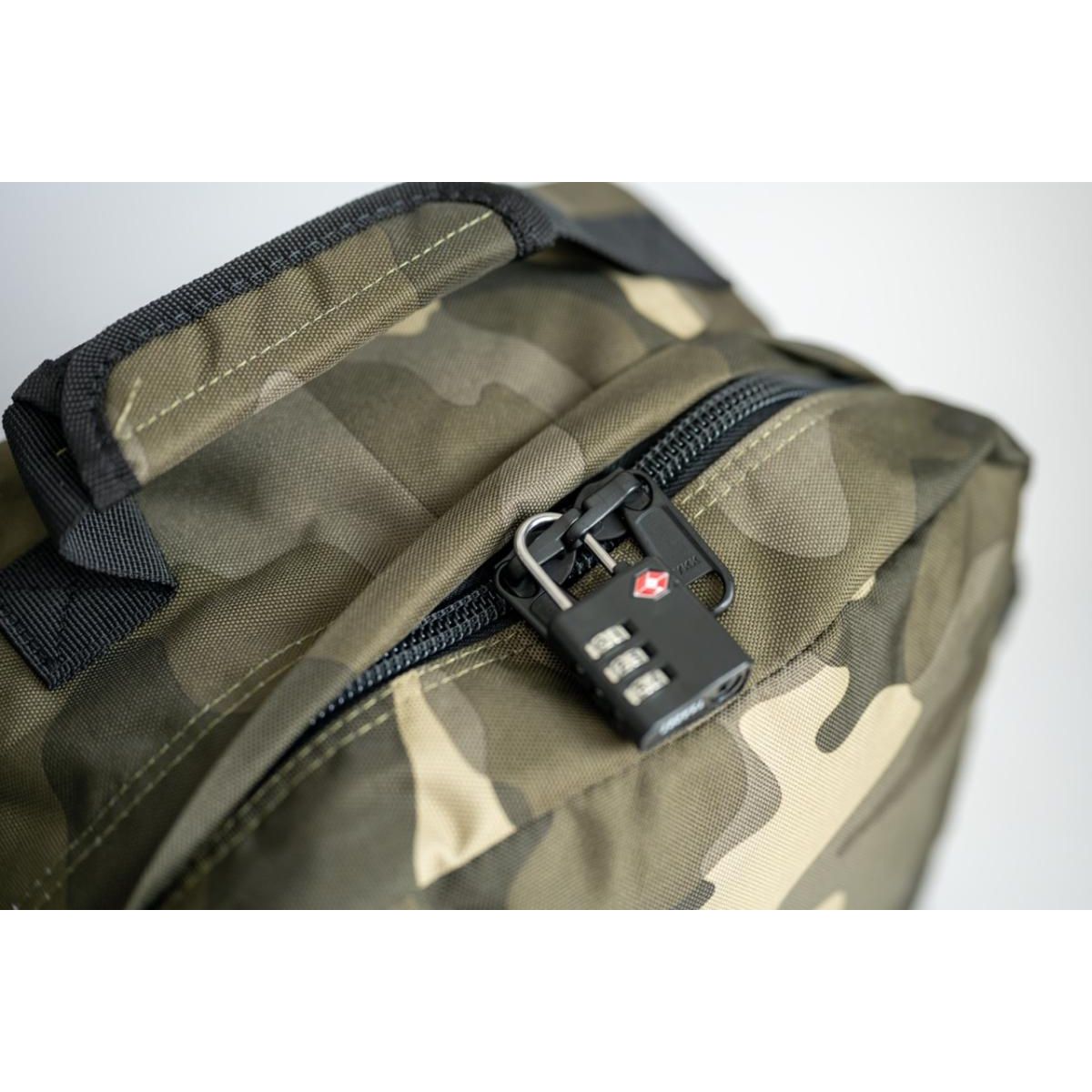 white-GUN_4481 Grande